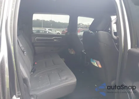 2022 Ram 1500 Big Horn 4X4 5'7 Box z USA, uszkodzony, nr VIN 1C6RRFFG3NN439649